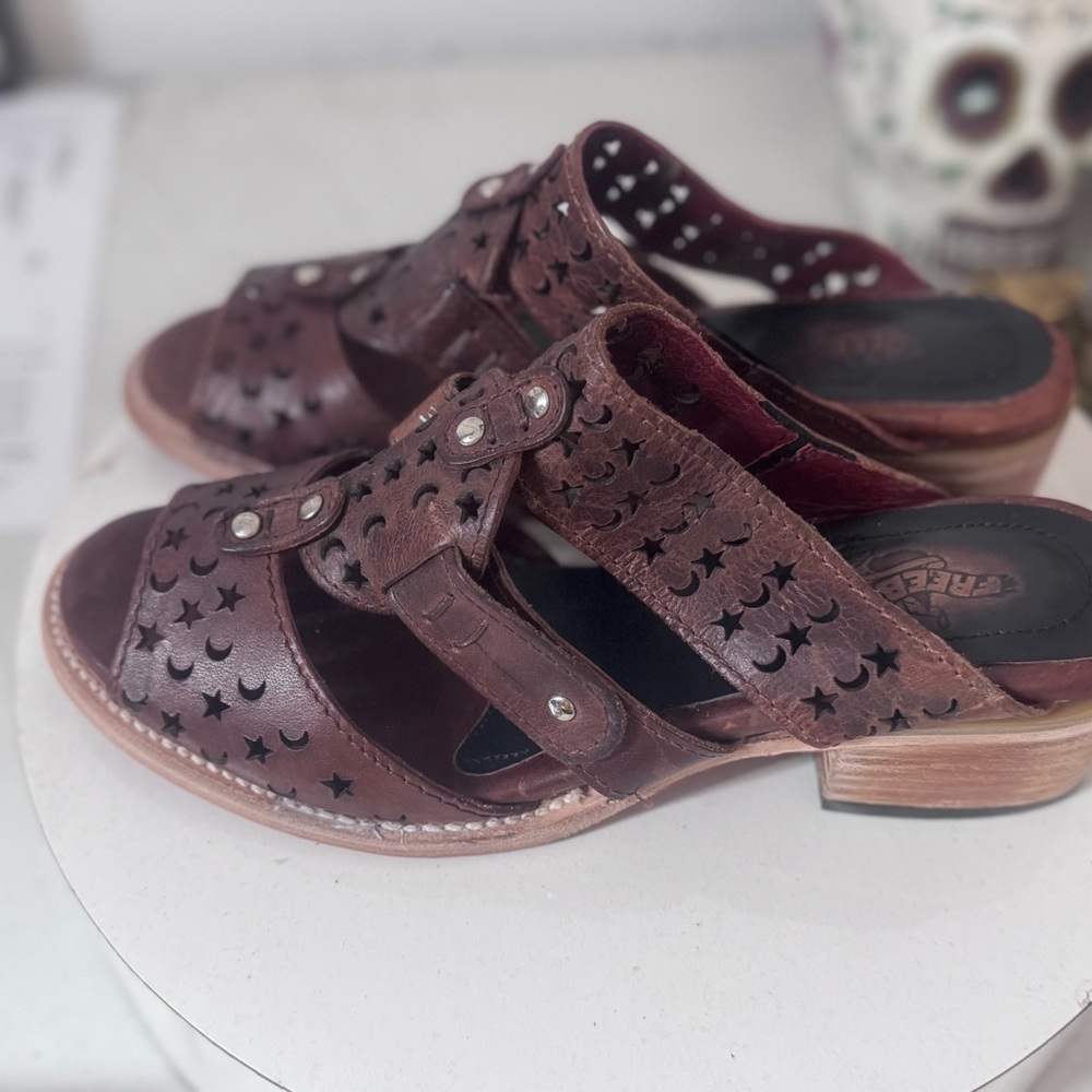 Feeebird by Steven Moonstar brown Leather Sandals Size 10 EEUC Womens